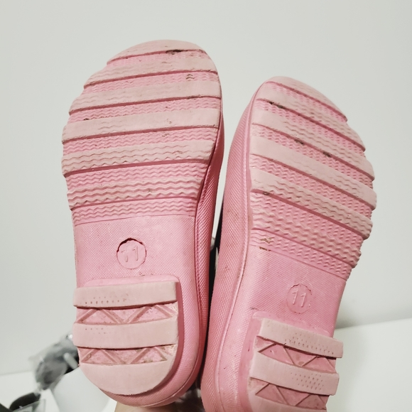 3/$10 KIDS Girl Boots 11 - Picture 4 of 6